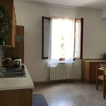 Holiday In Venice * البندقية-ليدو